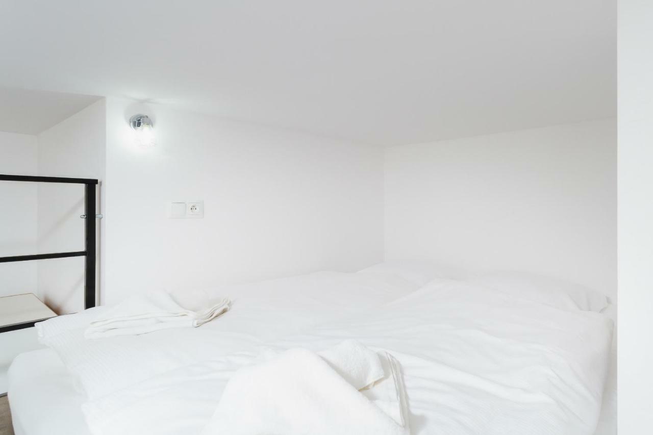 Apartments Krakow Lubomirskiego By Renters ภายนอก รูปภาพ